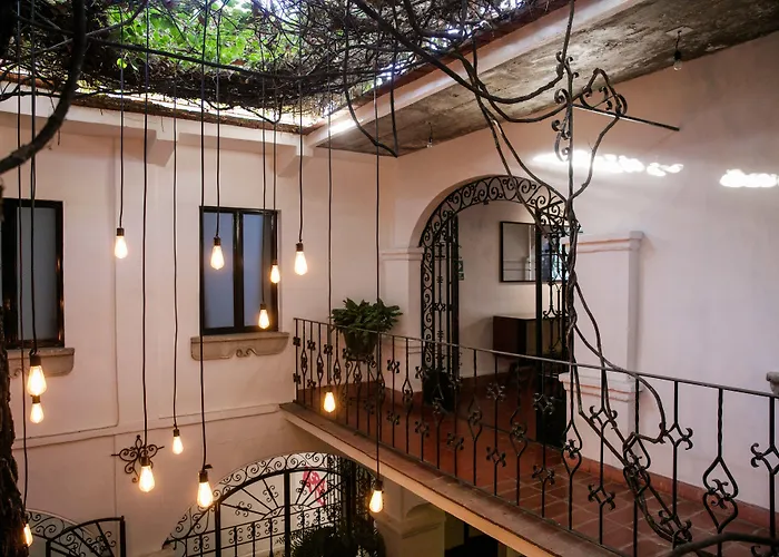Agrado Guest House